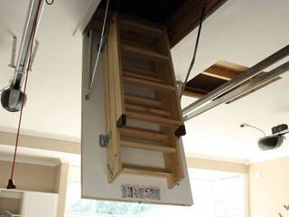 Folding ladder and storage floor, Loftspace Loftspace Ruang Studi/Kantor Minimalis