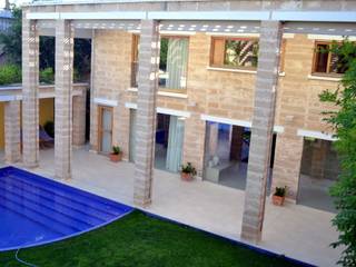 "Ca Nostra" single family house and swimming pool, Tono Vila Architecture & Design Tono Vila Architecture & Design منازل