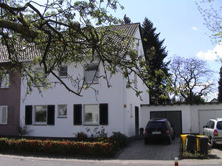 Sanierung in Düsseldorf, Nailis Architekten Nailis Architekten Modern houses