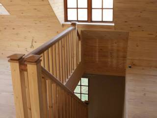 Loft room , staircase and Velux roof windows, Loftspace Loftspace ミニマルスタイルの お風呂・バスルーム