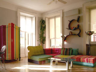 QUADRILOCALE IN PORTA GENOVA, Atelier delle Verdure Atelier delle Verdure Eclectic style living room