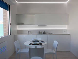 DANTESETTE, Giemmecontract srl. Giemmecontract srl. Cucina minimalista