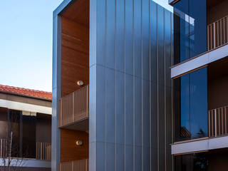 Residenza Le Logge, OB|A Studio di Architettura OB|A Studio di Architettura Casas estilo moderno: ideas, arquitectura e imágenes Aluminio/Cinc