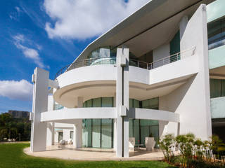 Casa 3, Vivian Dembo Arquitectura Vivian Dembo Arquitectura Casas modernas Concreto Blanco