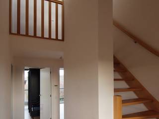 Wonen met uitzicht, Erik Knippers Architect Erik Knippers Architect Modern Corridor, Hallway and Staircase