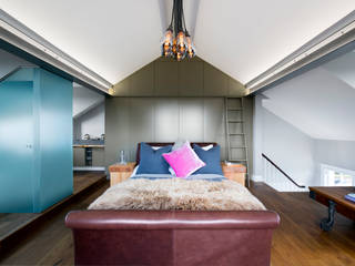 Contemporary Master Bedroom & Bathroom Suite in loft space, Paul Langston Interiors Paul Langston Interiors Bedroom