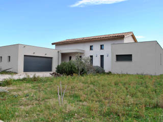 Villa cathédrale, Amélie Soriano Amélie Soriano Maisons modernes