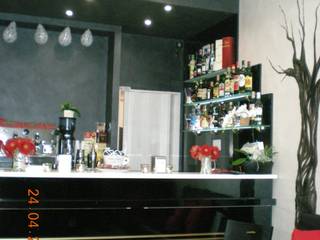 Bar "Noir" - Battipaglia (Sa), Studio arch. Orban Agota Studio arch. Orban Agota 상업공간
