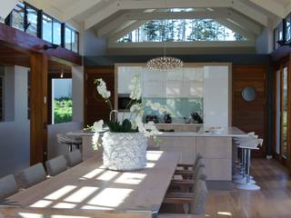 Hout Bay House , M&M Designs M&M Designs Modern dining room