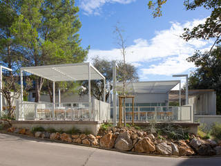 Restaurant administratif du CNRS de Montpellier, NBJ Architectes NBJ Architectes Espacios comerciales