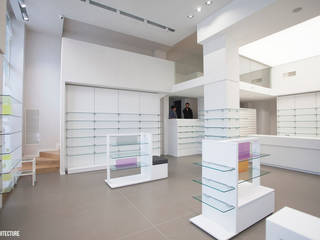 progetto_FARMACIA_MASSARO, Stefania Paradiso Architecture Stefania Paradiso Architecture Комерційні приміщення Керамічні