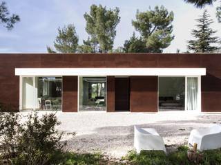 villa PNK, m12 architettura design m12 architettura design Casas modernas