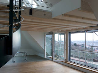 Umbau Dachkammern zu Dachgeschoss-Loftwohnung, schott architekten schott architekten Modern living room