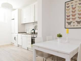 APARTAMENTO SHORT RENTING LISBOA, MARIA ILHARCO DE MOURA ARQUITETURA DE INTERIORES E DECORAÇÃO MARIA ILHARCO DE MOURA ARQUITETURA DE INTERIORES E DECORAÇÃO Столовая комната в стиле модерн