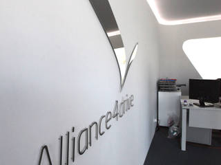 escritórios da Alliance4Drive, Atelier Base Atelier Base Ticari alanlar