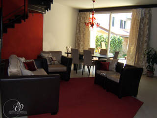 ELEGANTE LINEARITA', Emanuela Volpicelli Interior Designer Emanuela Volpicelli Interior Designer Soggiorno moderno Rosso