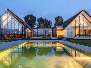 Glazen woonpalais in Berlicum, Maas Architecten Maas Architecten 現代房屋設計點子、靈感 & 圖片