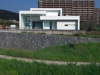 たかみクリニック, 森裕建築設計事務所 / Mori Architect Office 森裕建築設計事務所 / Mori Architect Office モダンな 家