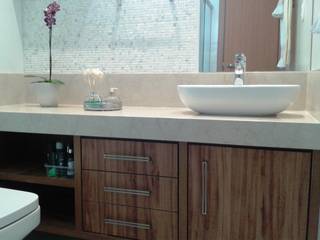 Sanitário R.S, Atelier Plural Atelier Plural Modern bathroom سنگ مرمر