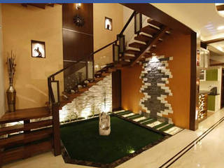 Prakash Arrthy residence, montimers montimers Modern Corridor, Hallway and Staircase