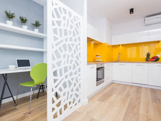 Fabryka CZekolady I, Justyna Lewicka Design Justyna Lewicka Design Modern Study Room and Home Office Yellow