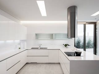 Surrounded by design, FABRI FABRI Minimalist kitchen White