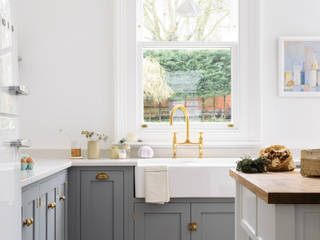 The Park Kitchen Nottingham by deVOL, deVOL Kitchens deVOL Kitchens Classic style kitchen Wood Grey