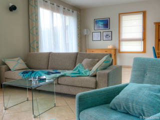 Pièce à vivre : Douceur géométrique , Bleu Cerise Bleu Cerise Modern Living Room