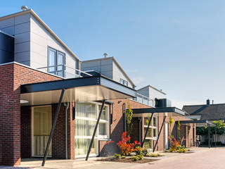 patio woningen, G.L.M. van Soest Architect G.L.M. van Soest Architect Casas modernas