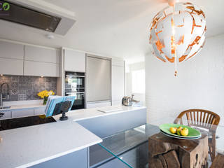 Handle Less design in Modern colours, Eco German Kitchens Eco German Kitchens Moderne Küchen MDF Grün