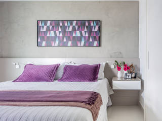 Apartamento FM, Carpaneda & Nasr Carpaneda & Nasr モダンスタイルの寝室