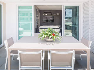 Apartamento FM, Carpaneda & Nasr Carpaneda & Nasr Salas de estar modernas