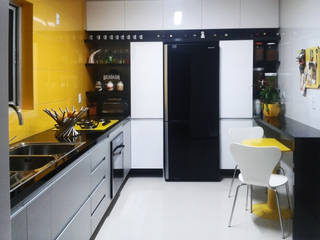 Reforma Cozinha, ArqClub - Studio de Arquitetura ArqClub - Studio de Arquitetura Modern style kitchen MDF