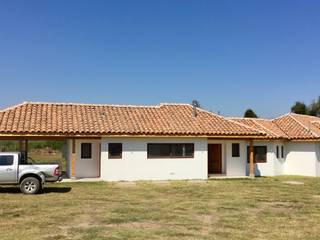 Casa Las Palmeras de Lonquén, AtelierStudio AtelierStudio منازل