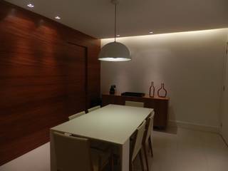 Apartamento casal, Monique Mureb arquitetura Monique Mureb arquitetura 现代客厅設計點子、靈感 & 圖片