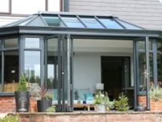 Frames Conservatories Direct, fcdhomeimprovements037 fcdhomeimprovements037 Cocinas clásicas Contrachapado