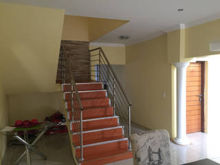 Client in Centurion, Nozipho Construction Nozipho Construction Modern Corridor, Hallway and Staircase