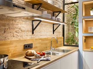 Urban beach home, Egue y Seta Egue y Seta Kitchen