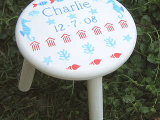 Child's Seaside Stool, Anne Taylor Designs Anne Taylor Designs Modern nursery/kids room Wood Wood effect