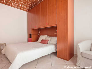 Relooking Bilocale per Affitto, Vivere lo Stile Vivere lo Stile Modern style bedroom