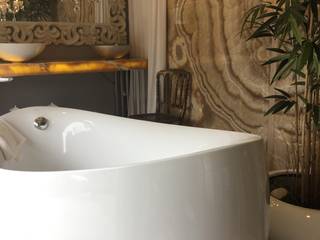 Showroom em Paços de Ferreira, Aprifer Aprifer 現代浴室設計點子、靈感&圖片