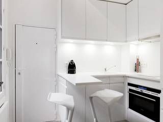 Appartement Mazarine 30m2 pour une à six personnes, Dominique Paolini Design Dominique Paolini Design Modern kitchen