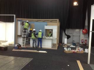 Decorex stand setup, kitchen frontiers kitchen frontiers مطبخ