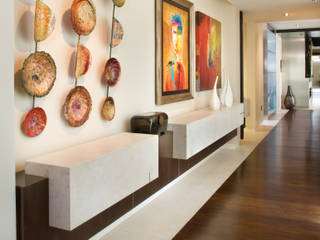 Penthouse Posh, Lorna Gross Interior Design Lorna Gross Interior Design Ingresso, Corridoio & Scale in stile moderno