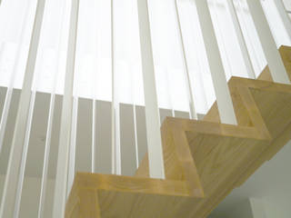 Z-trap, Joyce Flendrie | Interieur & Design Joyce Flendrie | Interieur & Design Modern corridor, hallway & stairs