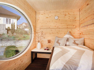 Zinipi, Freiraum GbR Freiraum GbR Rustic style bedroom Wood Wood effect