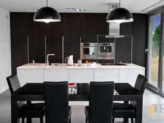Kuchnia nowoczesna czarno-biała, PPHU BOBSTYL PPHU BOBSTYL Modern kitchen MDF Multicolored