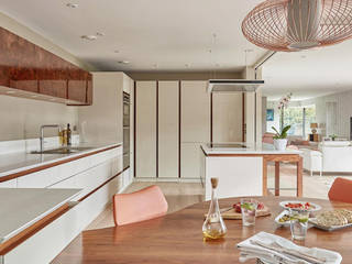 Soho Modern Kitchen , Stonehouse Furniture Stonehouse Furniture مطبخ خشب Wood effect