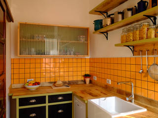 VALERIA'S KITCHEN , Relic Interiors kitchens and furniture Relic Interiors kitchens and furniture Cocinas mediterráneas