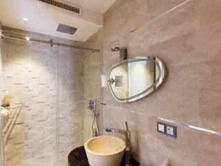 Ridefinizione camera degli ospiti con bagno en-suite, MBquadro Architetti MBquadro Architetti 모던스타일 욕실